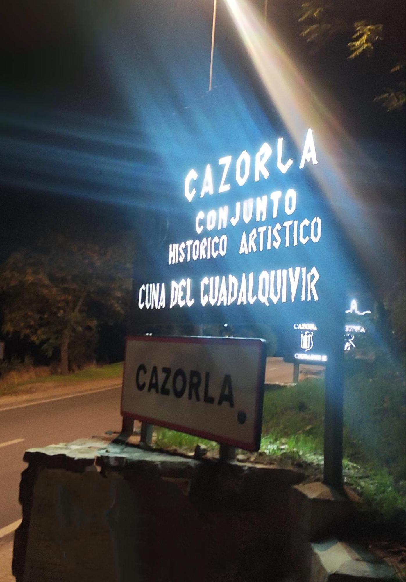 Alojamientos Puerta Del Parque Cazorla Esterno foto